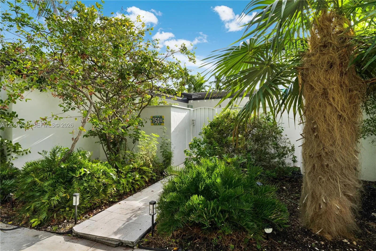 7501 W Adventure Ave, North Bay Village, FL 33141 photo 4