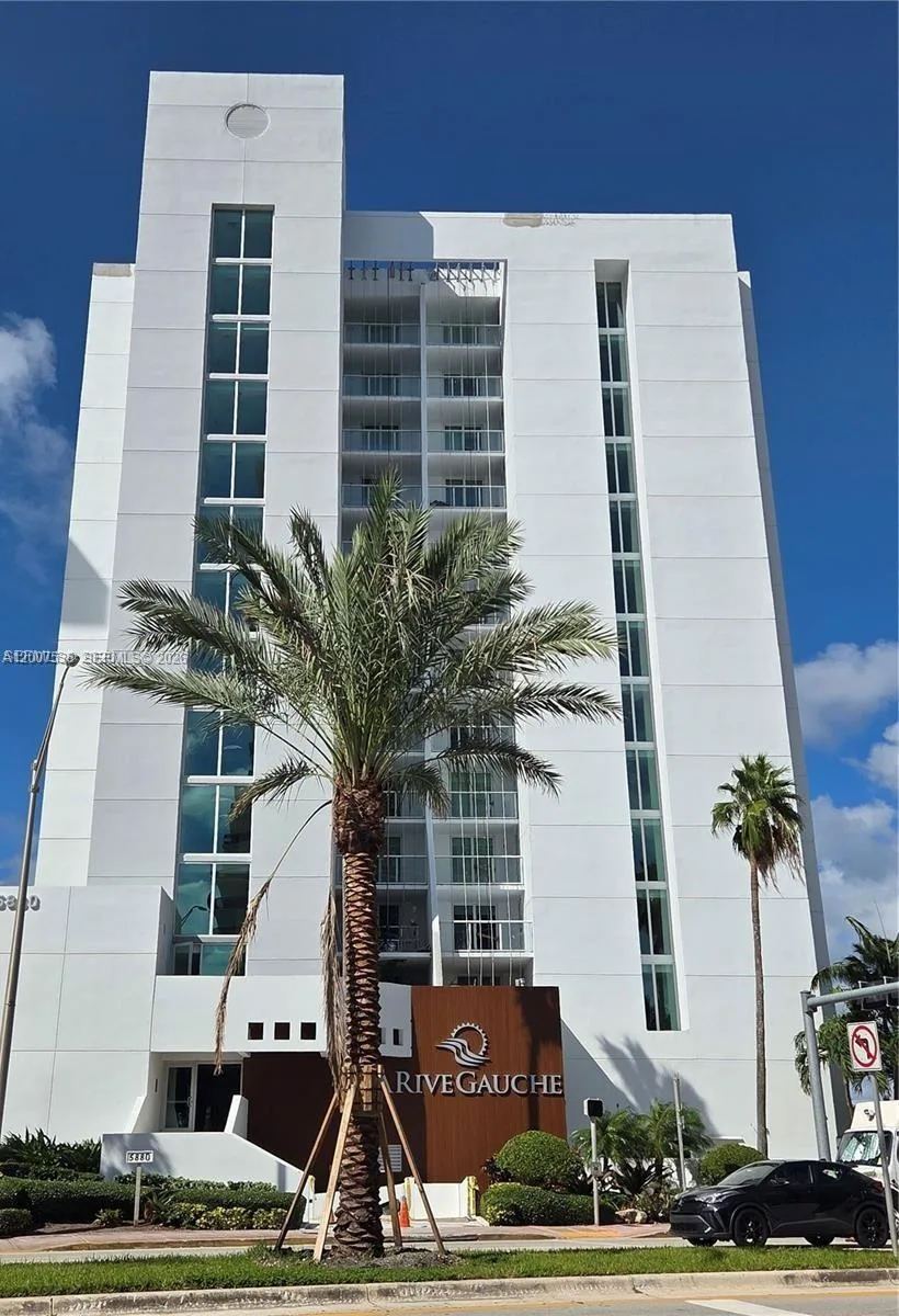 5880 Collins Ave # 1006, Miami Beach, FL 33140 photo 13