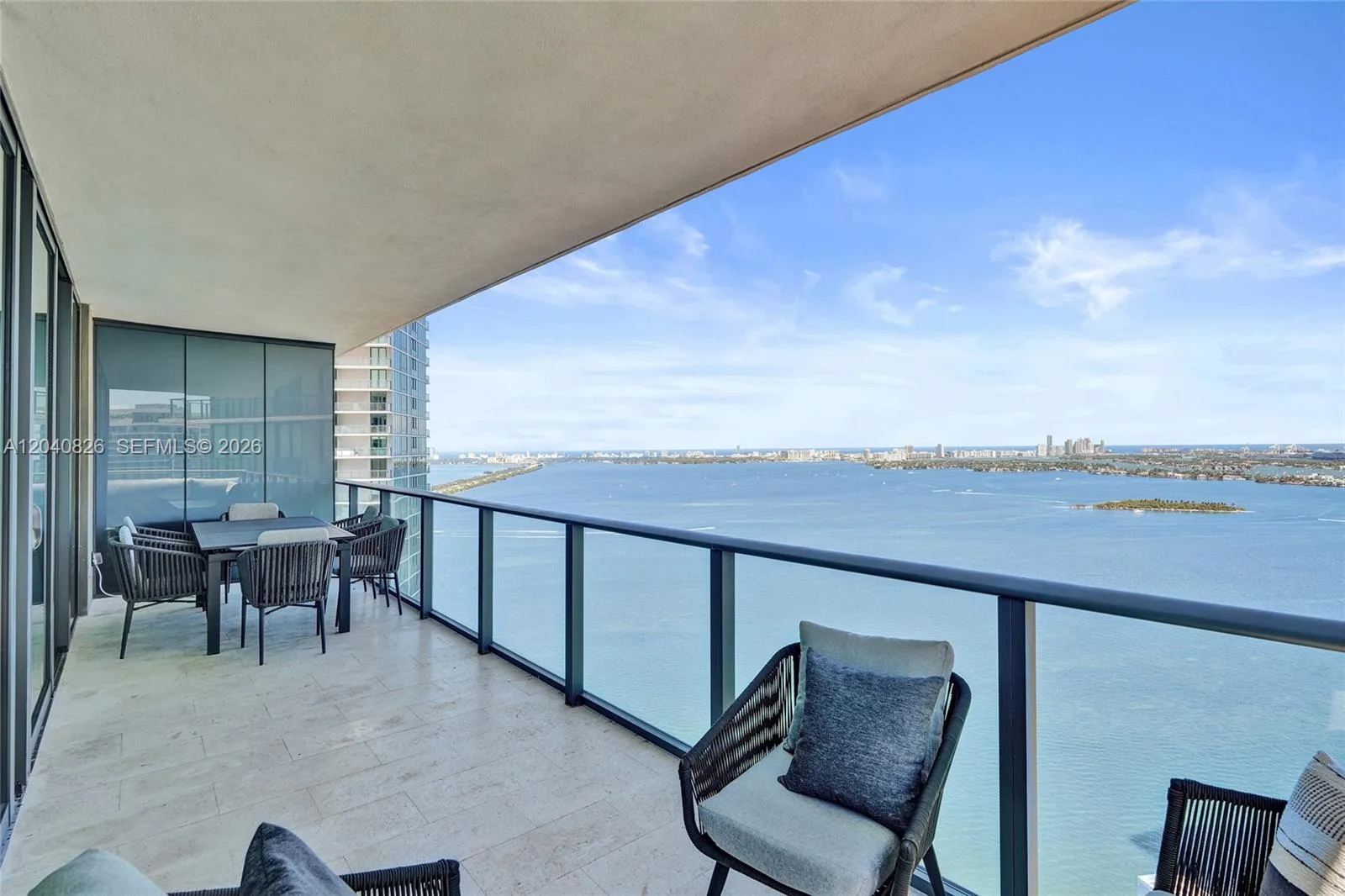 650 NE 32nd St # 3901, Miami, FL 33137