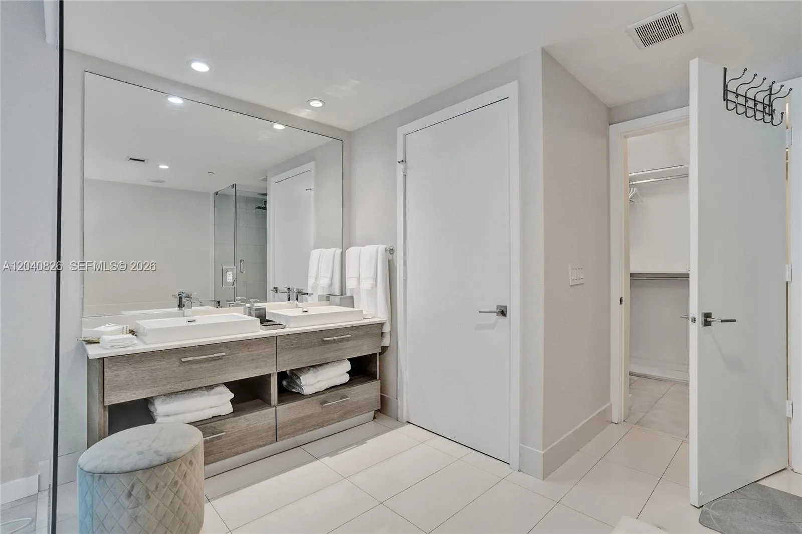 650 NE 32nd St # 3901, Miami, FL 33137 photo 12