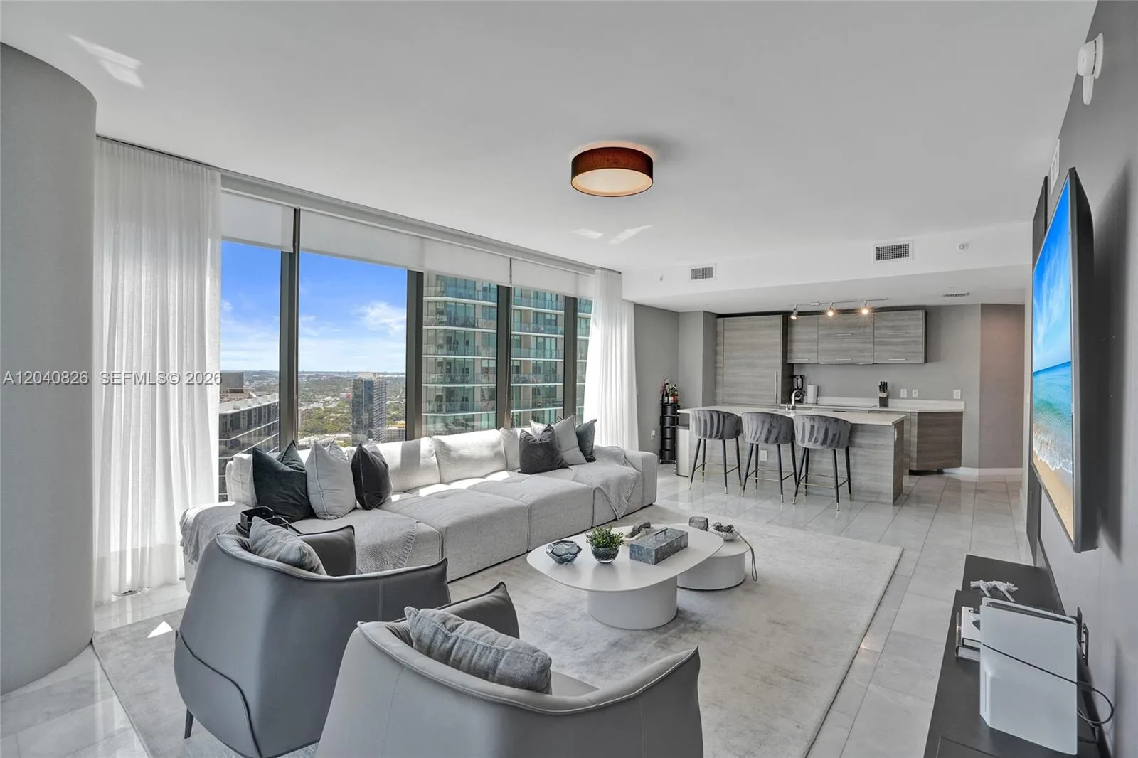 650 NE 32nd St # 3901, Miami, FL 33137 photo 2