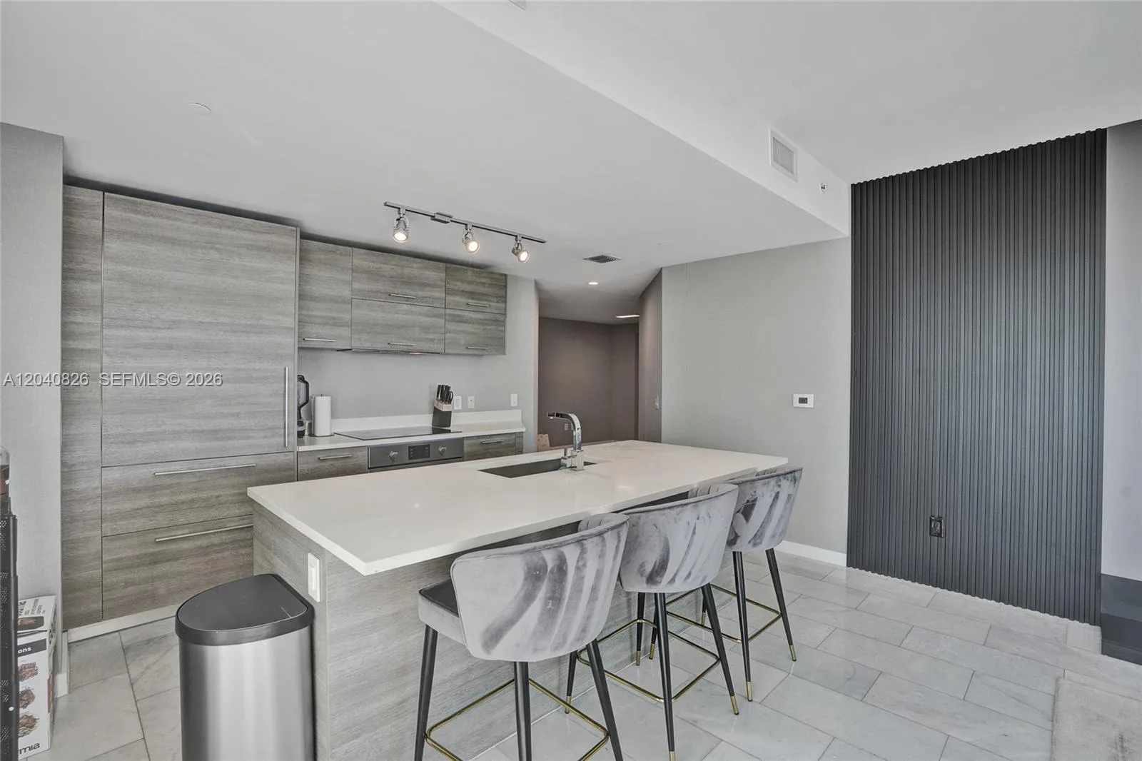 650 NE 32nd St # 3901, Miami, FL 33137 photo 6