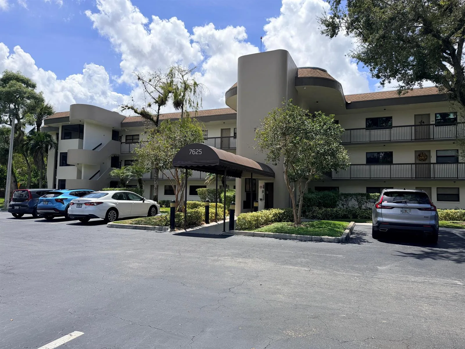 7625 NW 79th Avenue # Unit 107, Tamarac, FL 33321