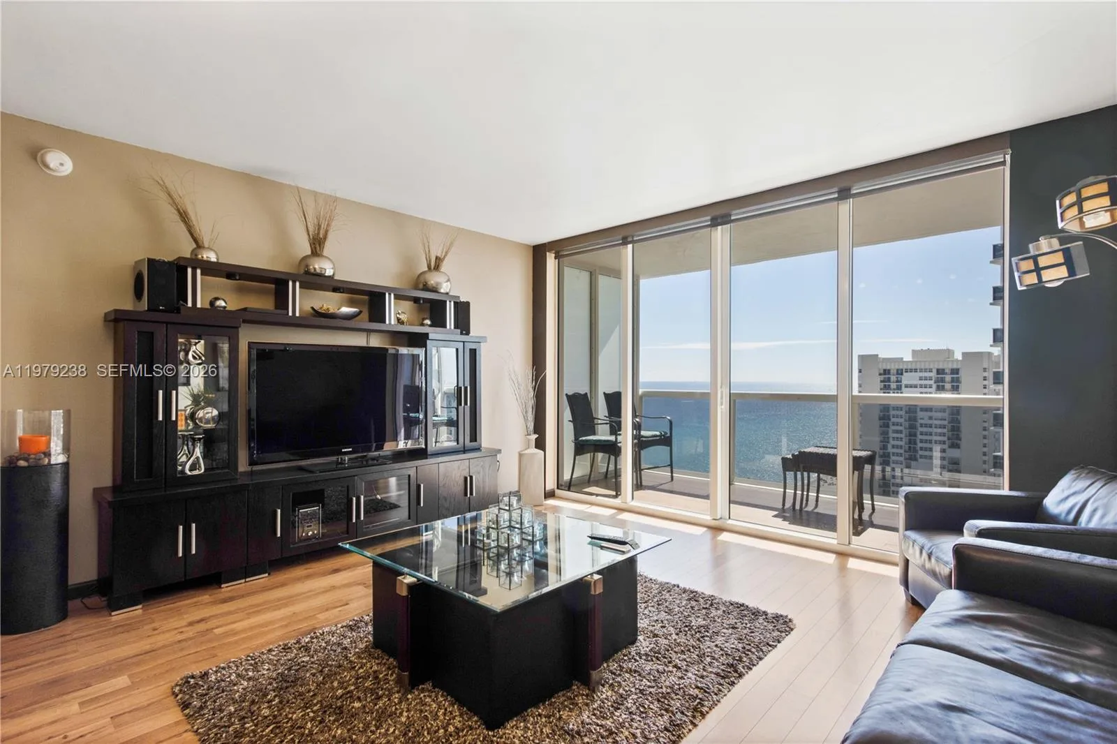 1830 S Ocean Dr # 2105, Hallandale Beach, FL 33009 photo 2