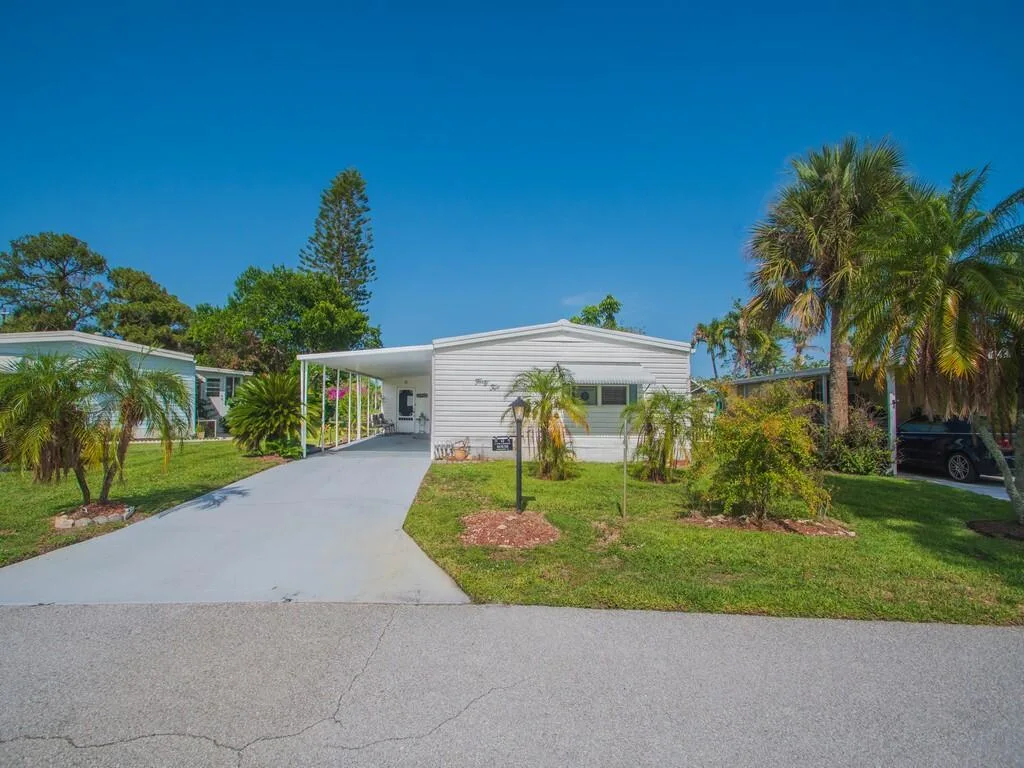 42 Village Lane, Jensen Beach, FL 34957 photo 13