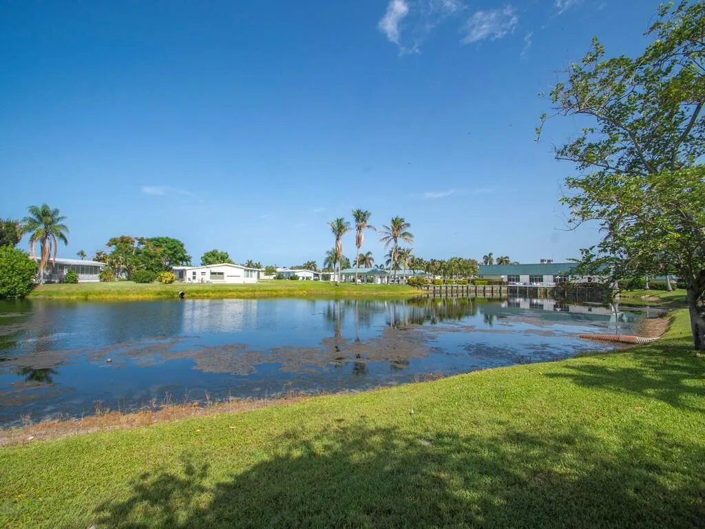 42 Village Lane, Jensen Beach, FL 34957 — zdjęcie 5