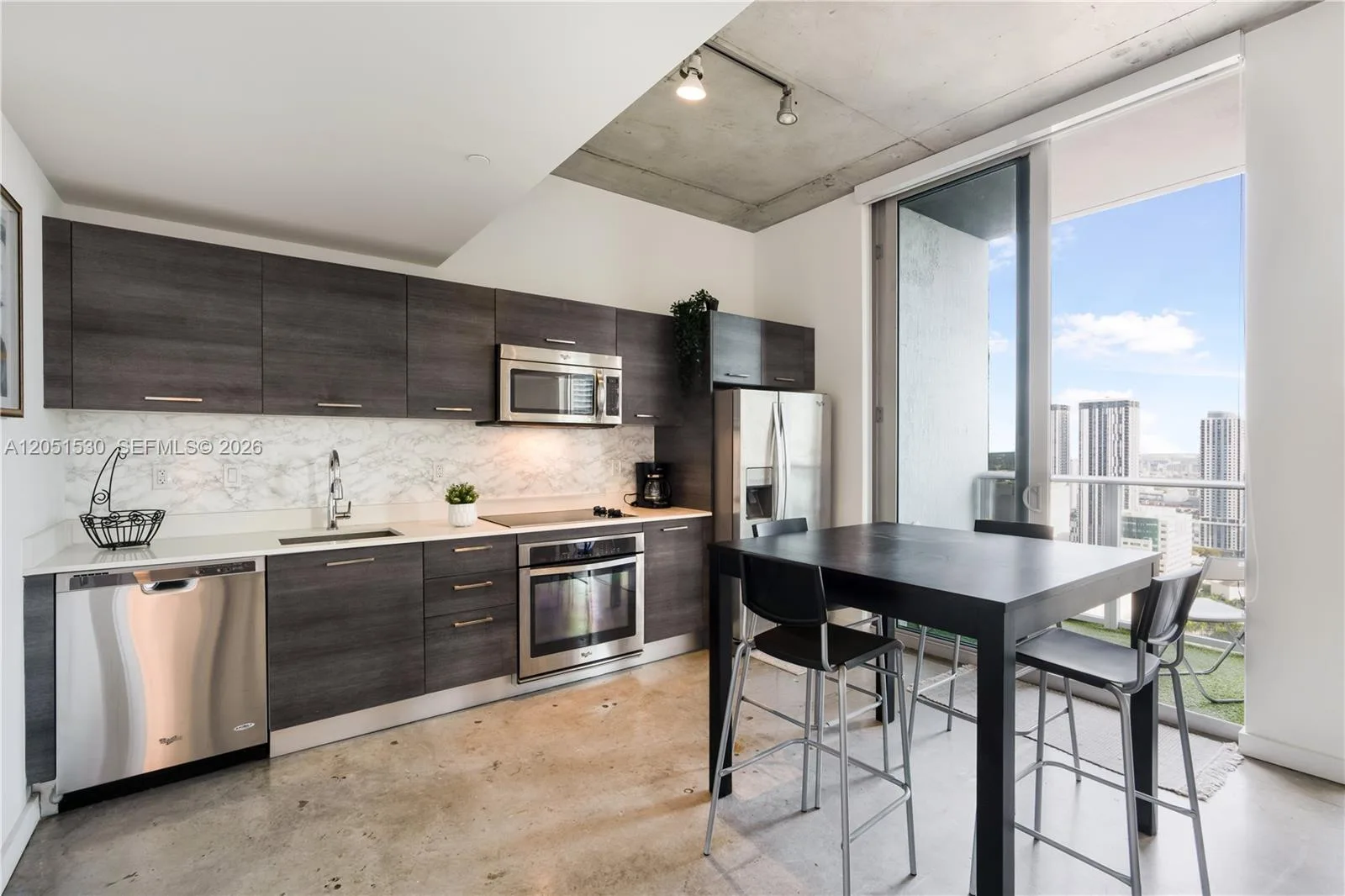 151 SE 1st St # 3408, Miami, FL 33131 photo 2