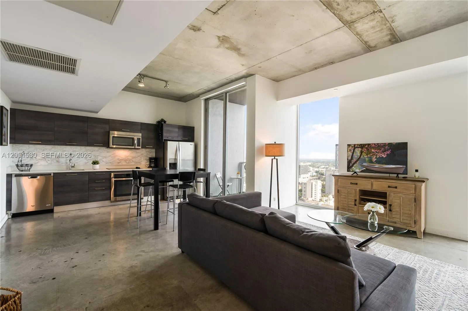 151 SE 1st St # 3408, Miami, FL 33131 photo 5