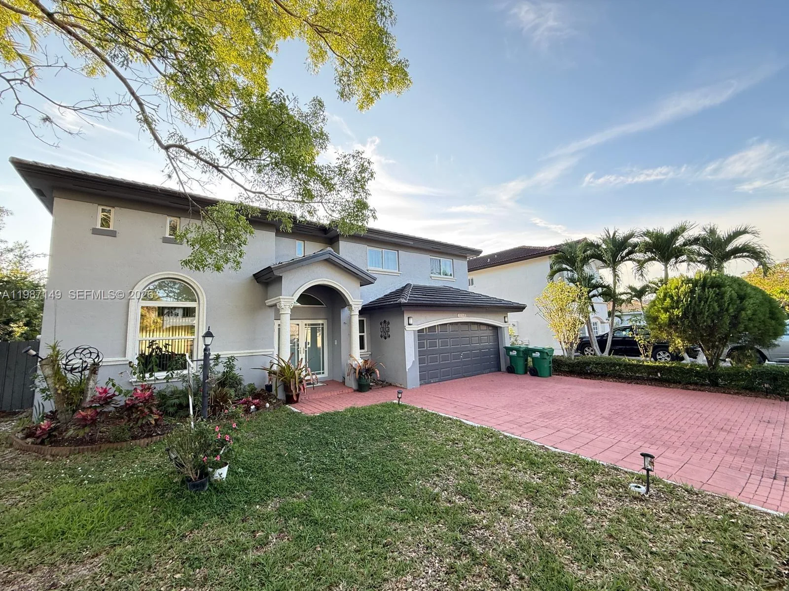 18164 SW 149th Pl, Miami, FL 33187 photo 2