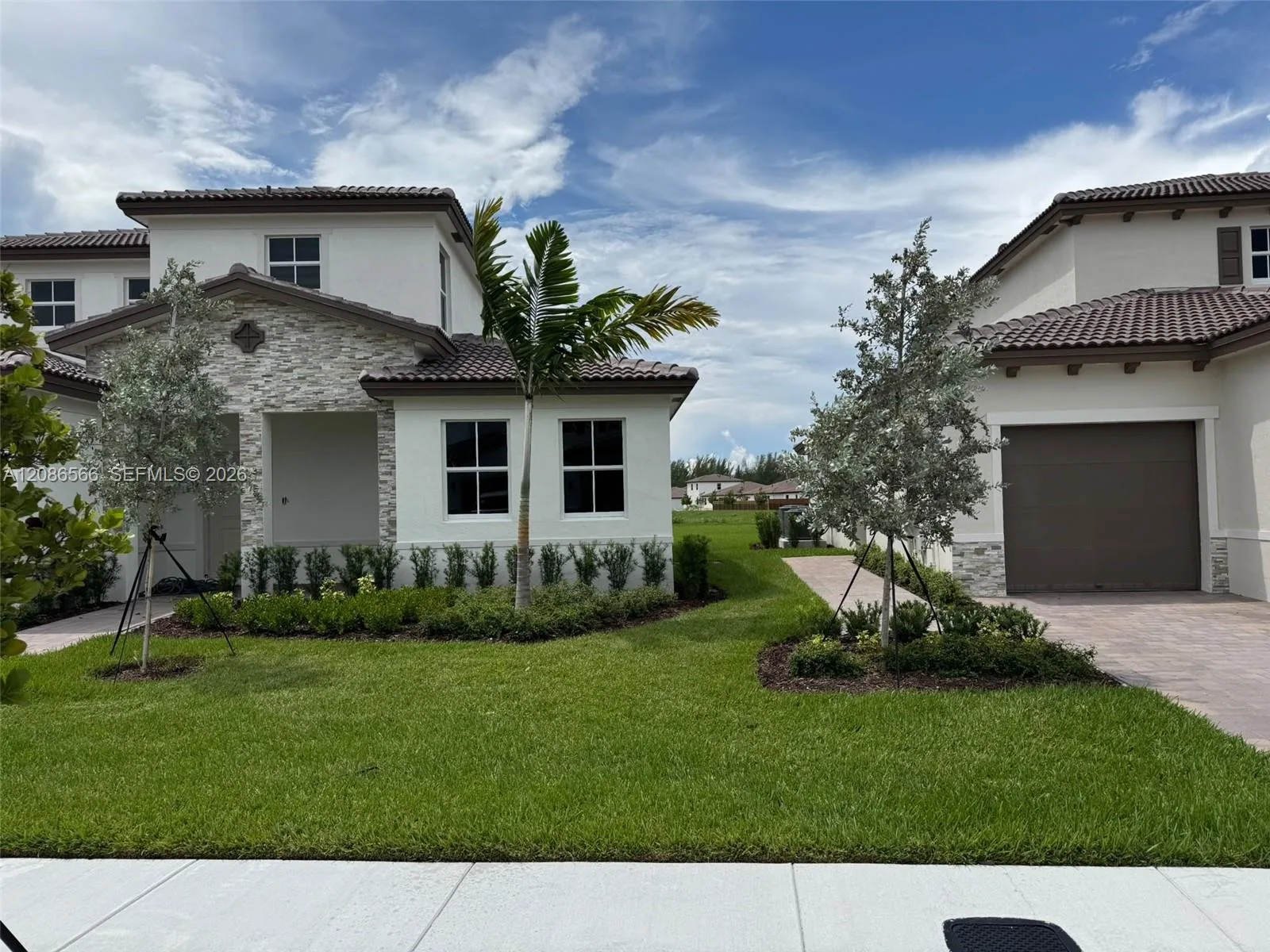 2404 SE 29th Dr, Homestead, FL 33035