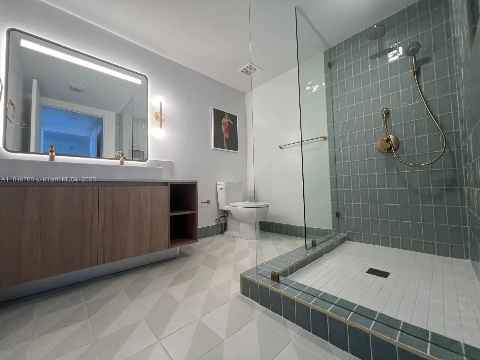 159 NE 6TH ST # 3205, Miami, FL 33132 photo 11