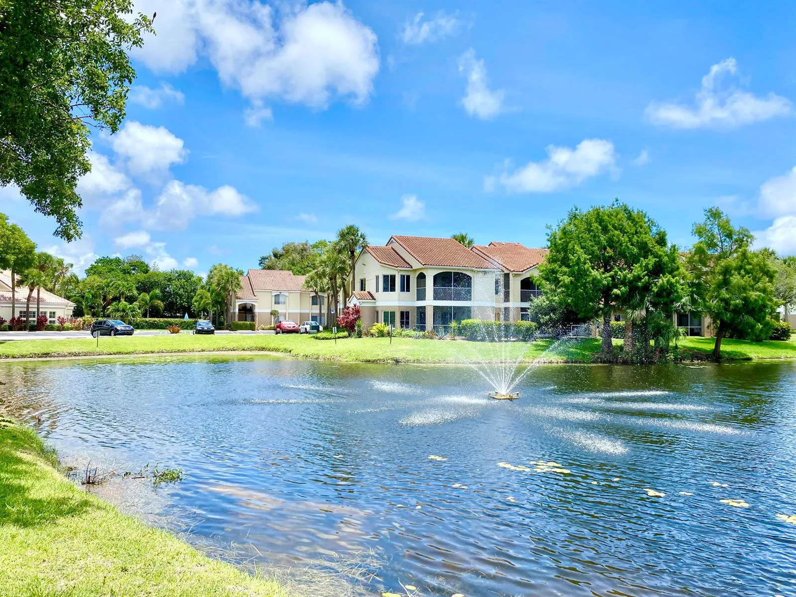 815 W Boynton Beach Boulevard # 7-102, Boynton Beach, FL 33426