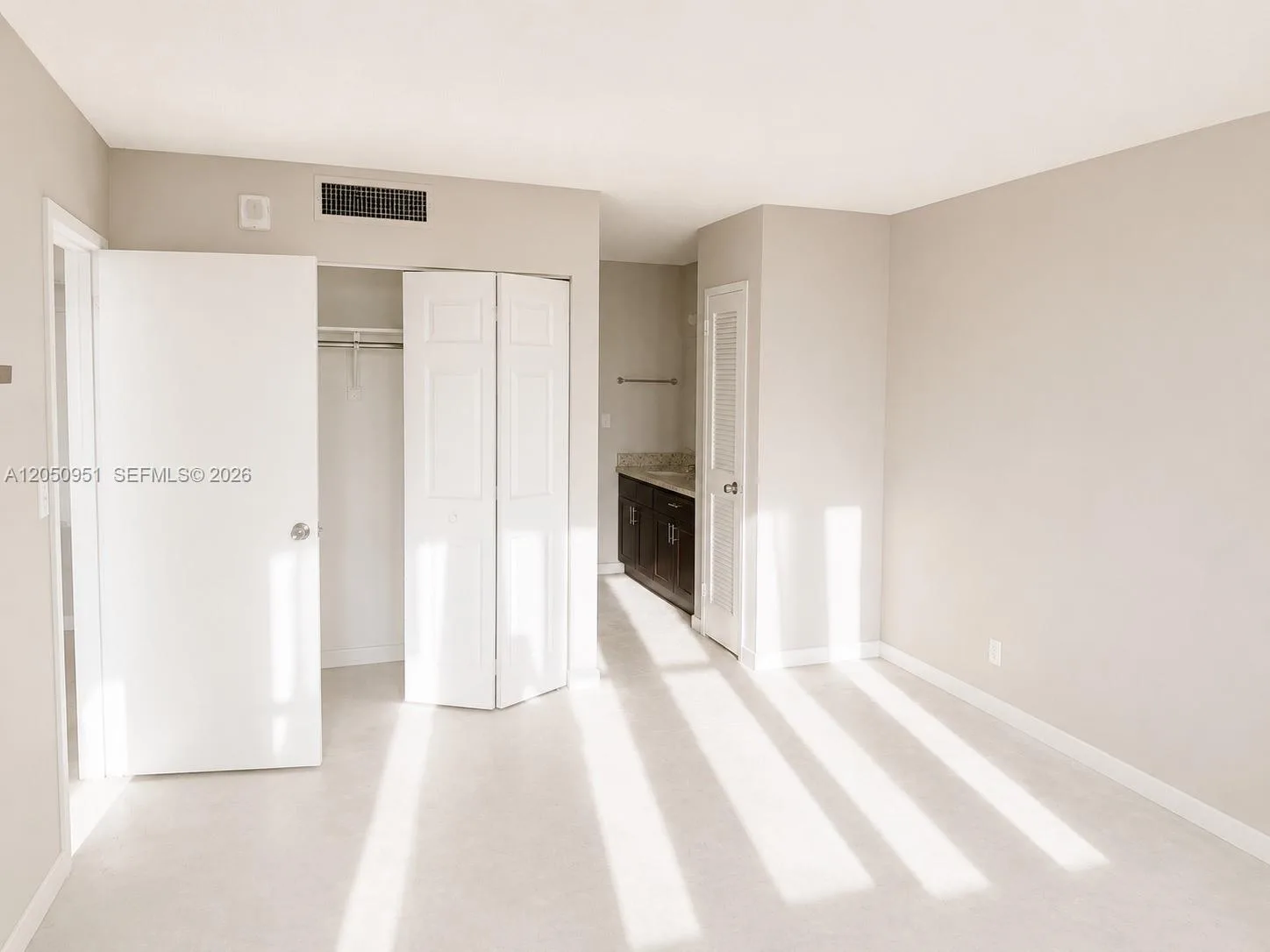 2030 S Ocean Dr # 1503, Hallandale Beach, FL 33009 photo 4