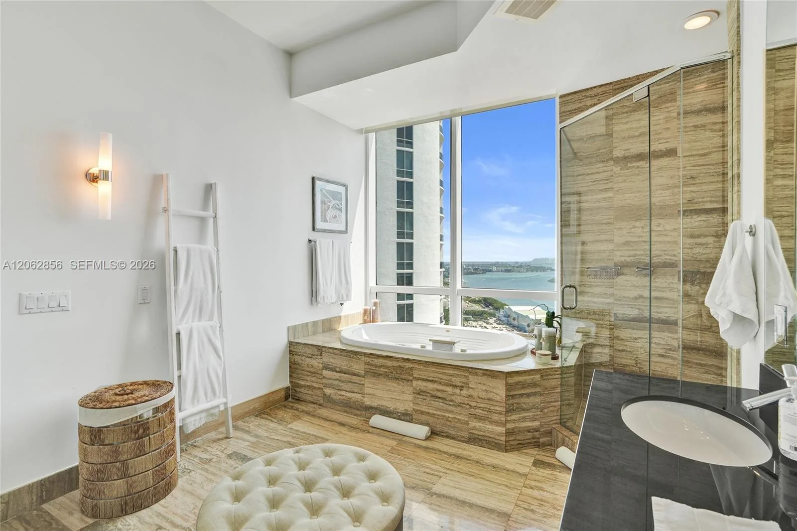 16001 Collins Ave # 3406, Sunny Isles Beach, FL 33160 photo 12