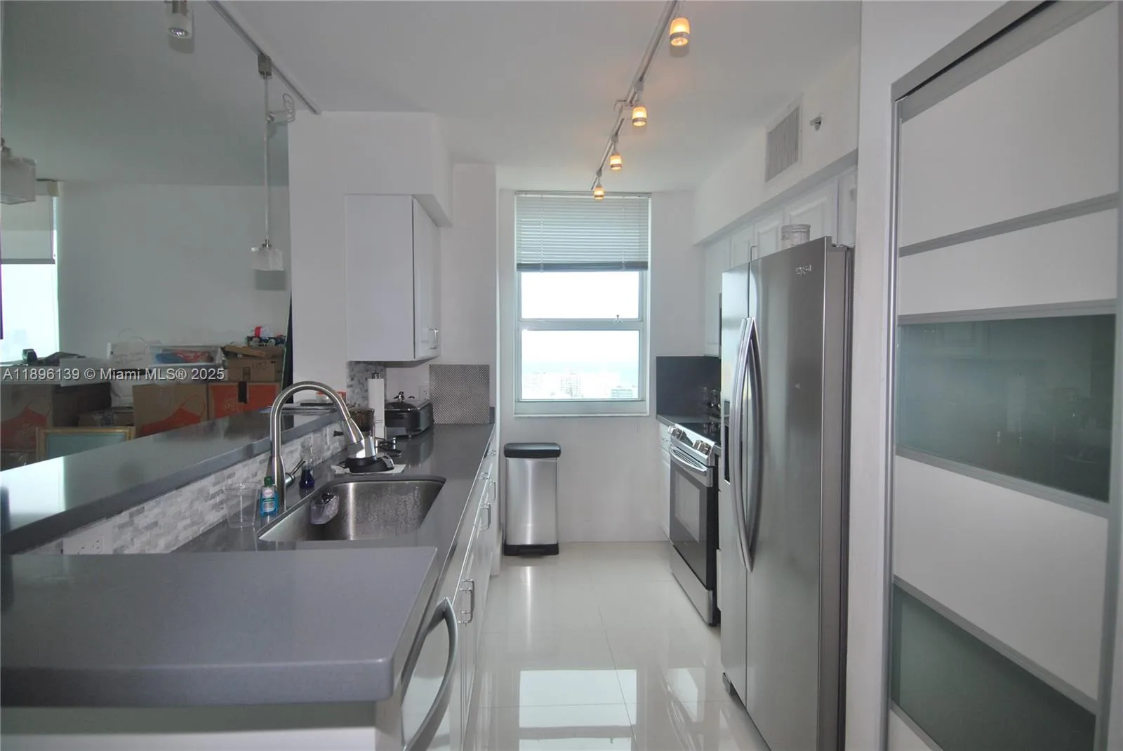90 Alton Rd # 2611, Miami Beach, FL 33139 photo 3
