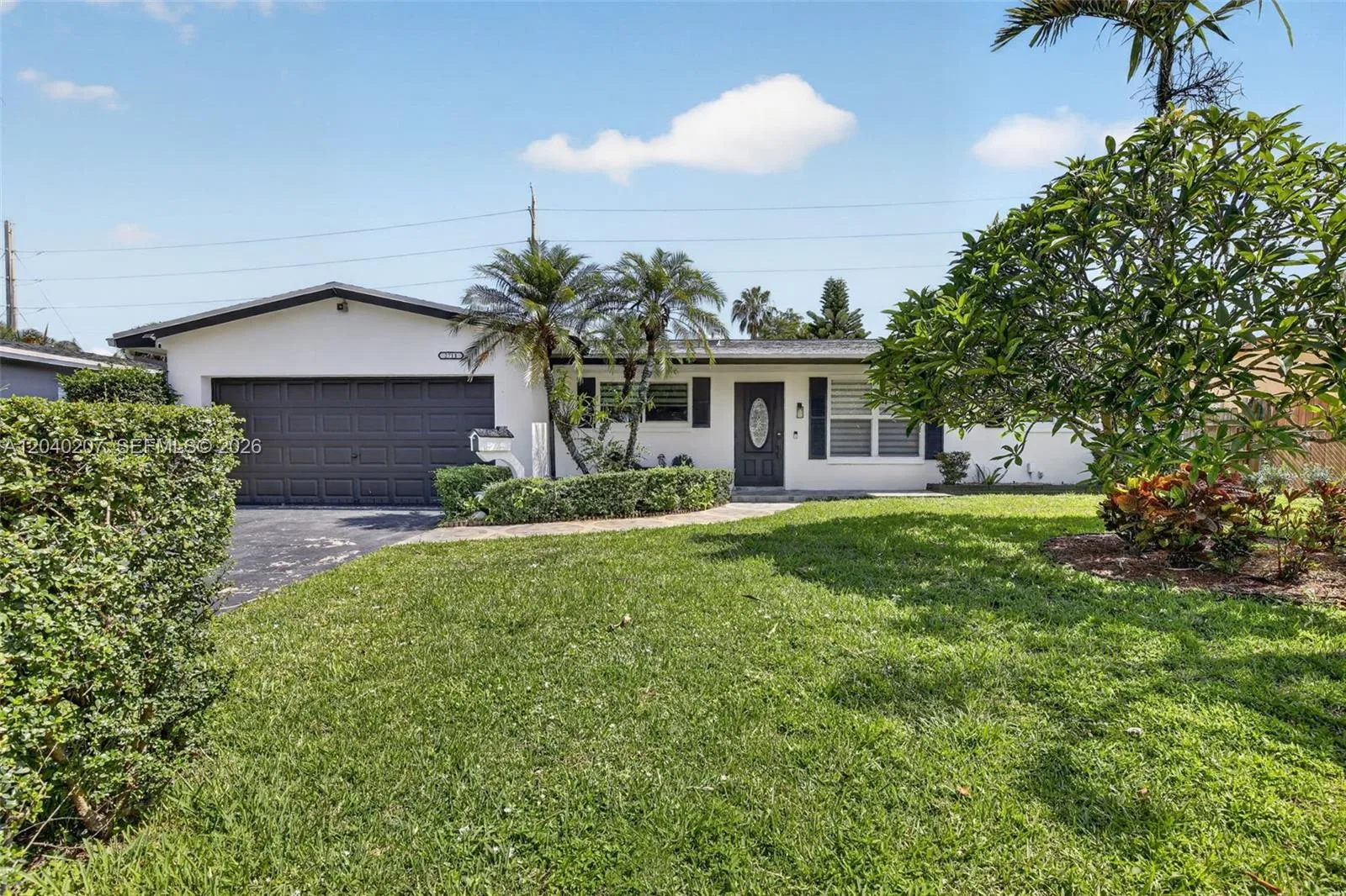 2711 Arthur St, Hollywood, FL 33020
