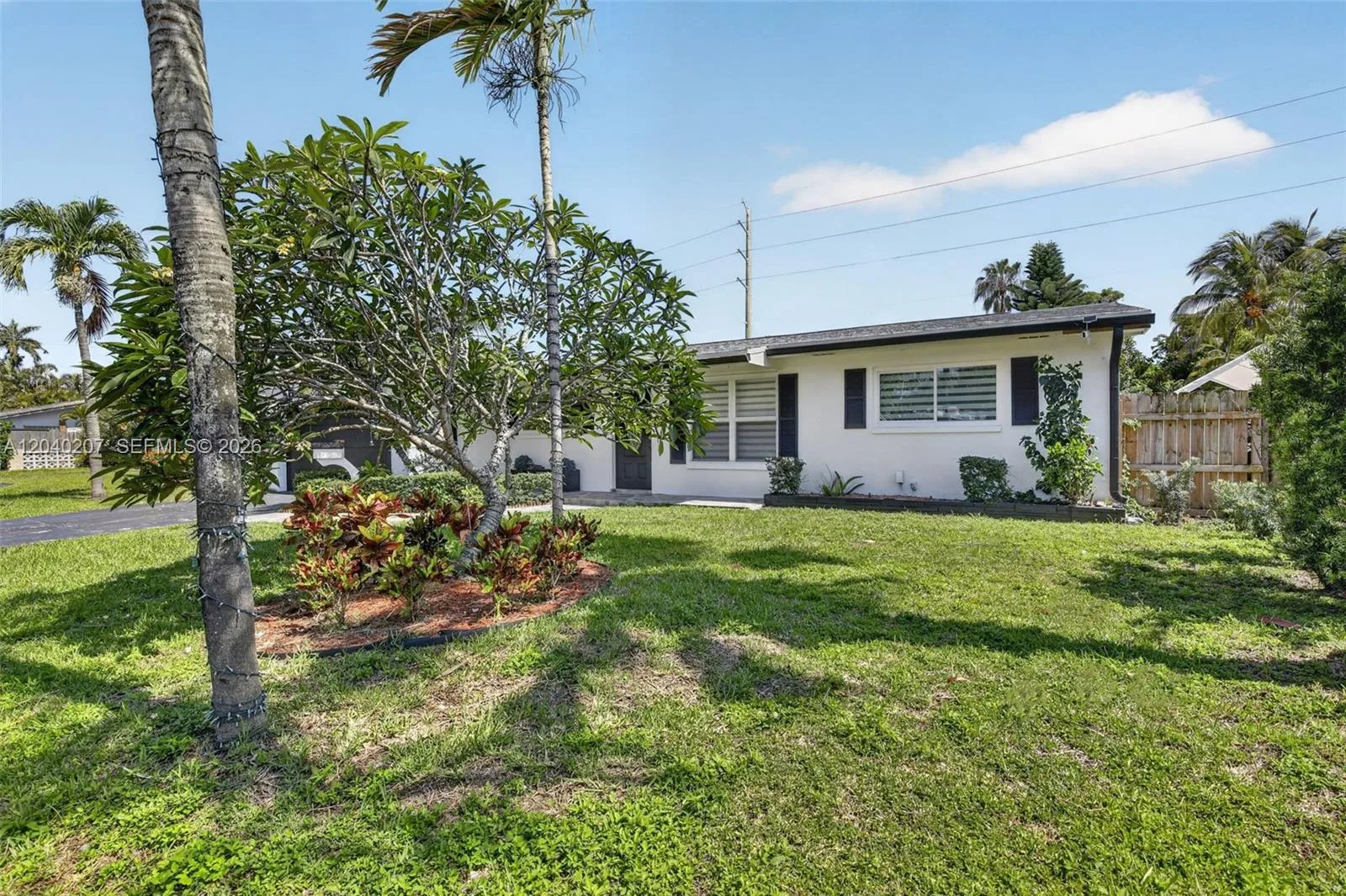 2711 Arthur St, Hollywood, FL 33020 photo 4