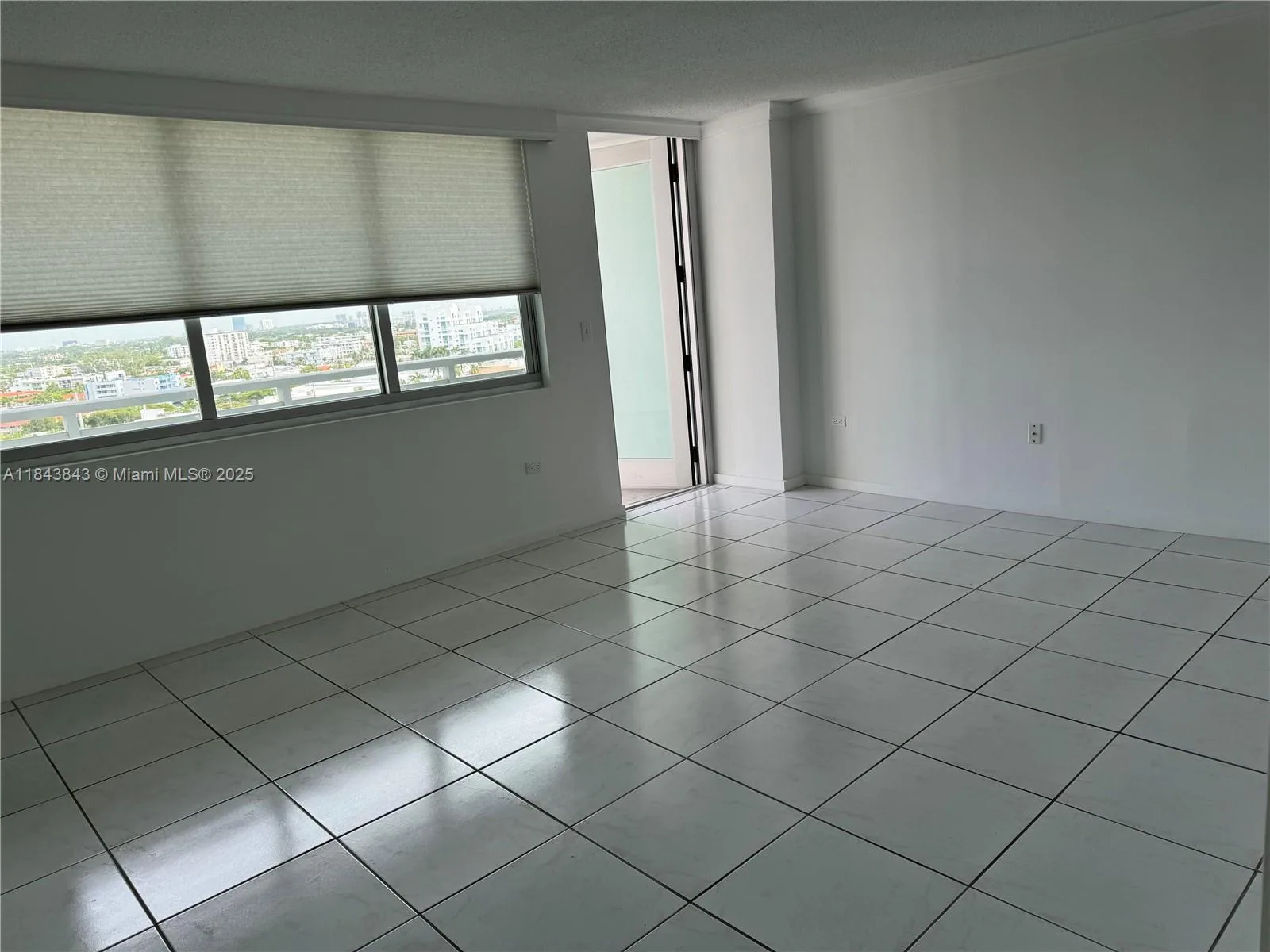7135 Collins Ave # 1203, Miami Beach, FL 33141 photo 8