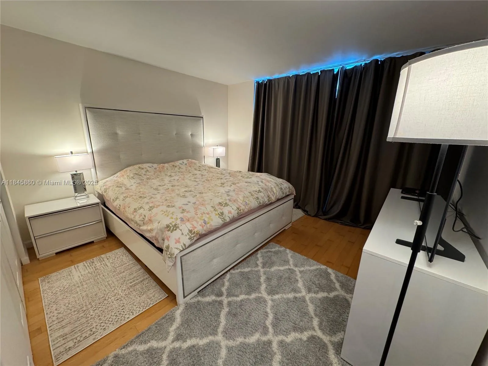 1155 Brickell Bay Dr # 2306, Miami, FL 33131 photo 3