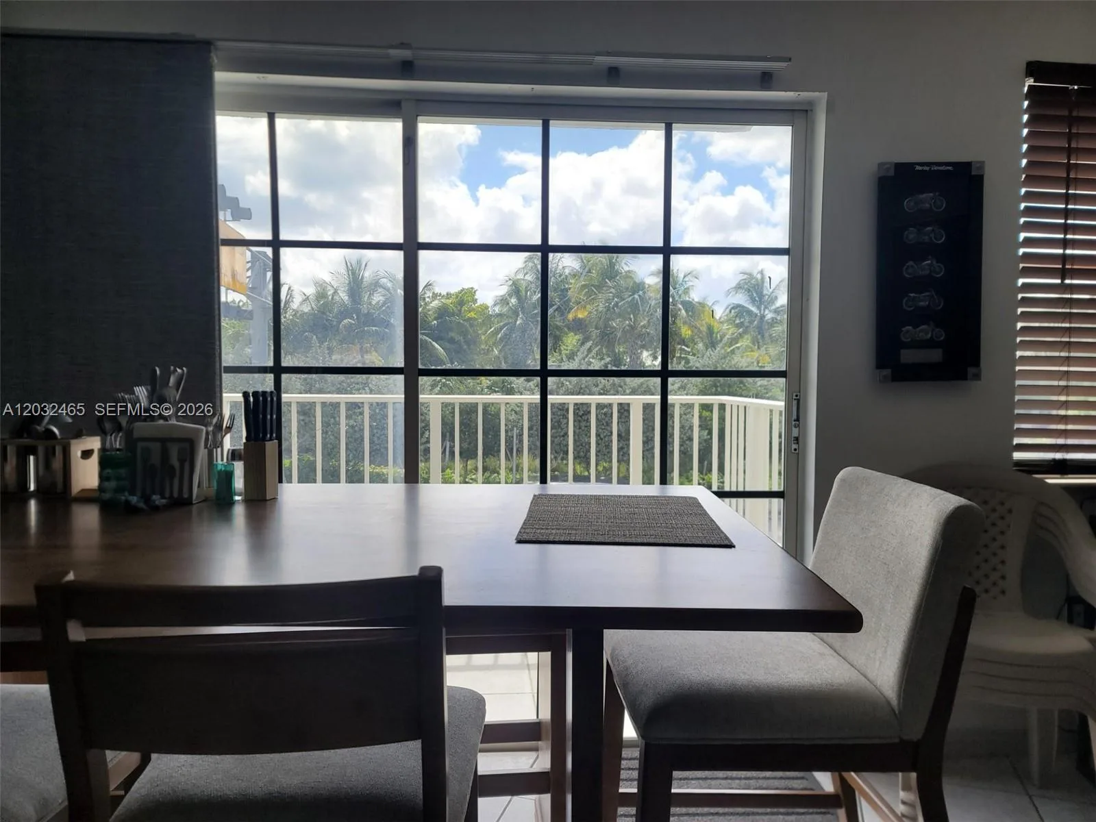 2600 Collins Ave # 201, Miami Beach, FL 33140