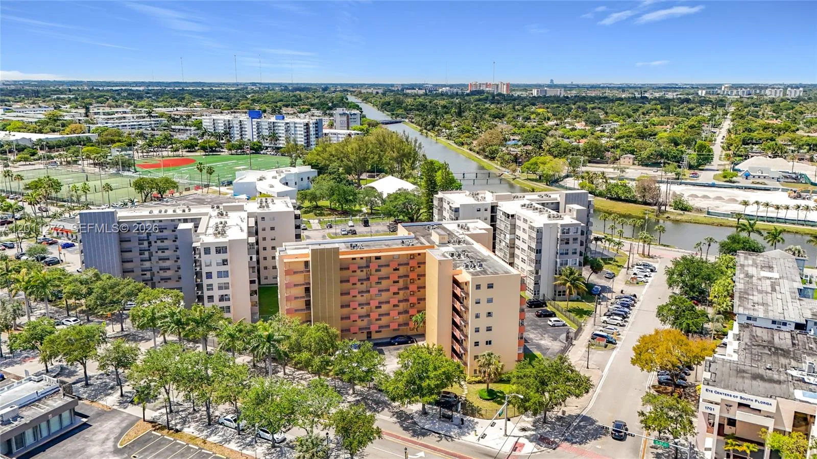 16400 NE 17th Ave # 206, North Miami Beach, FL 33162