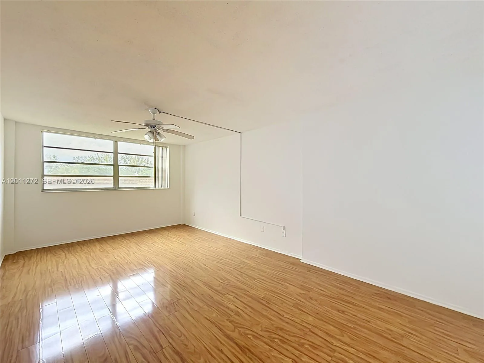 16400 NE 17th Ave # 206, North Miami Beach, FL 33162 photo 12