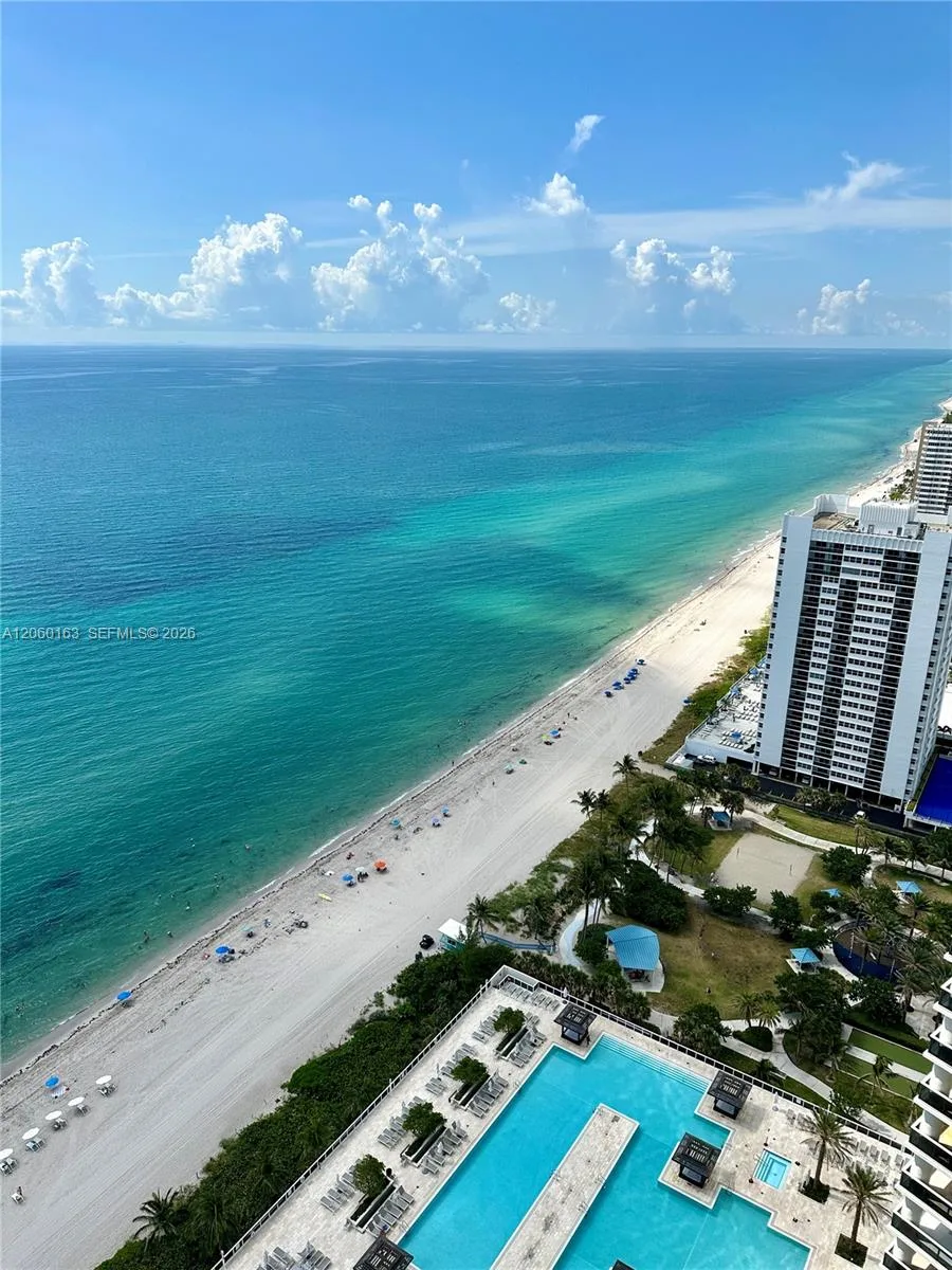 1830 S Ocean Dr # 3705, Hallandale Beach, FL 33009