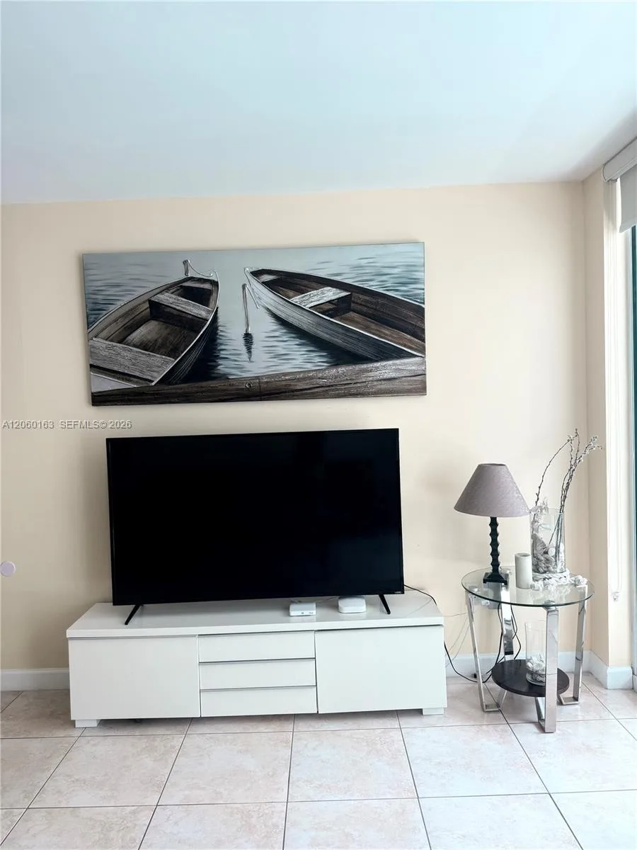 1830 S Ocean Dr # 3705, Hallandale Beach, FL 33009 photo 10