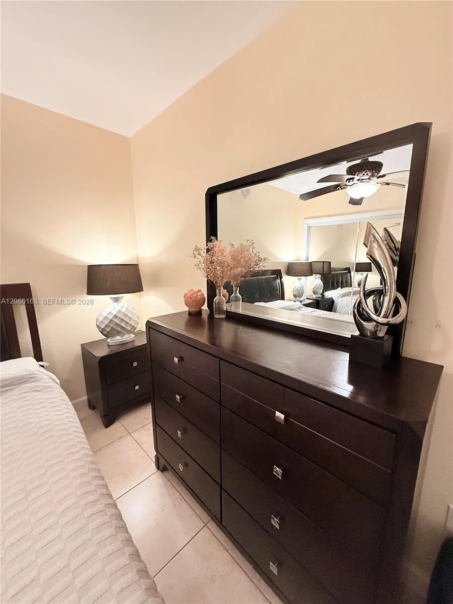 1830 S Ocean Dr # 3705, Hallandale Beach, FL 33009 photo 8