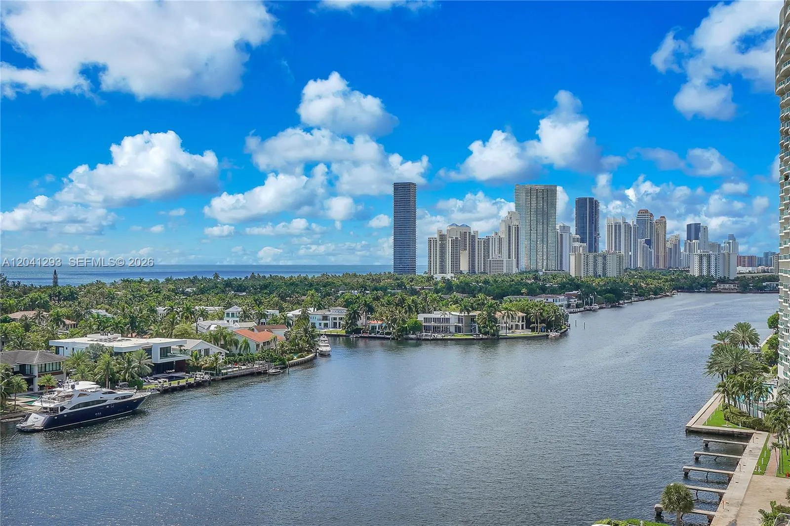 20515 E Country Club Dr # 1245, Aventura, FL 33180