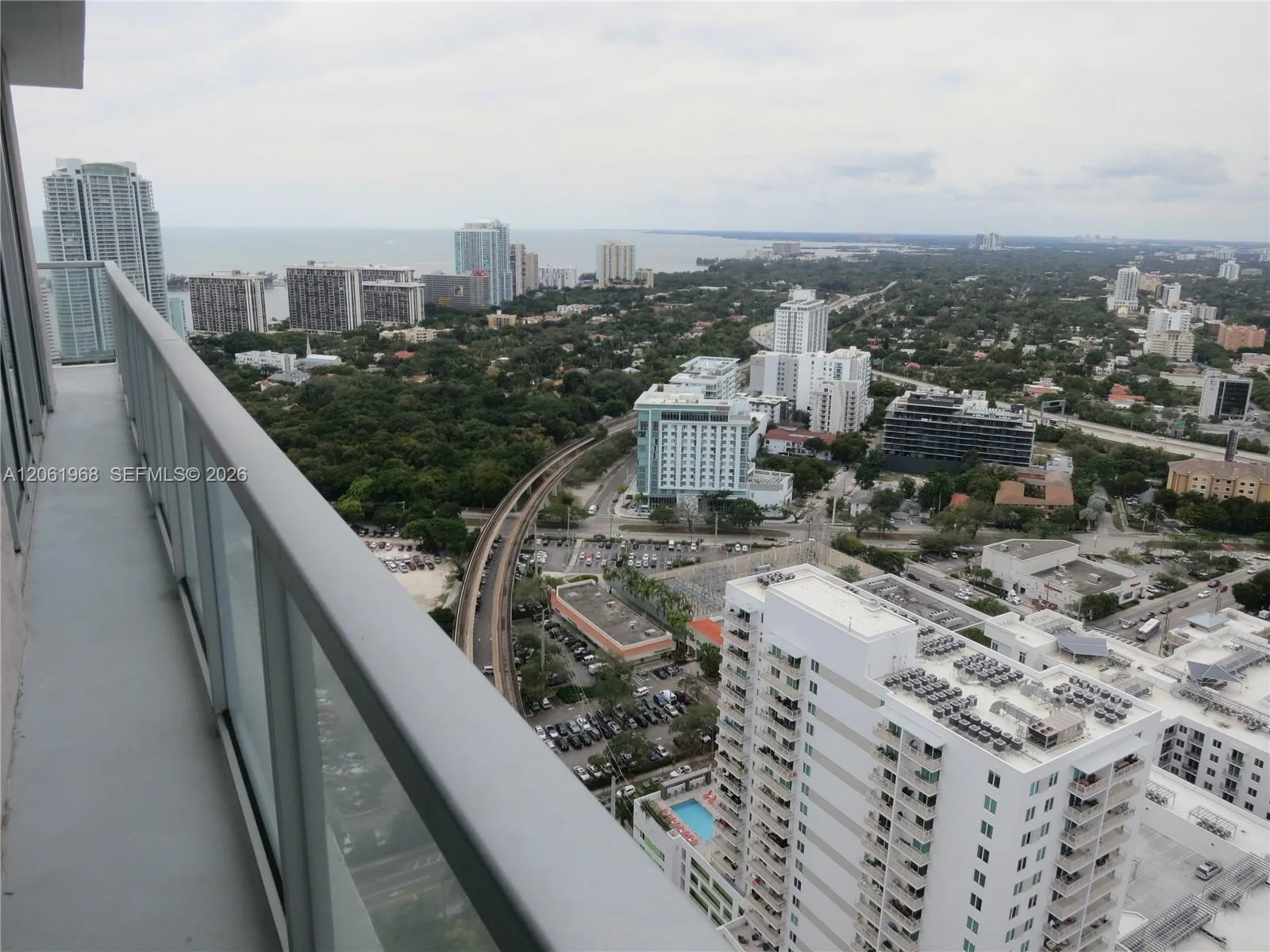 79 SW 12th St # UPH4001-S, Miami, FL 33130 photo 7