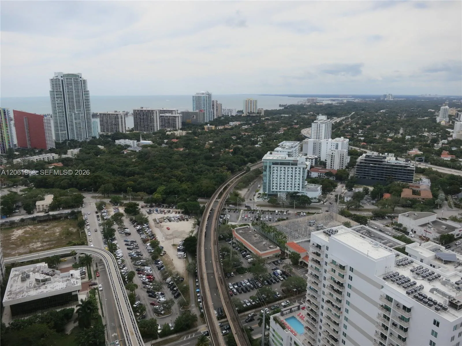 79 SW 12th St # UPH4001-S, Miami, FL 33130 photo 9