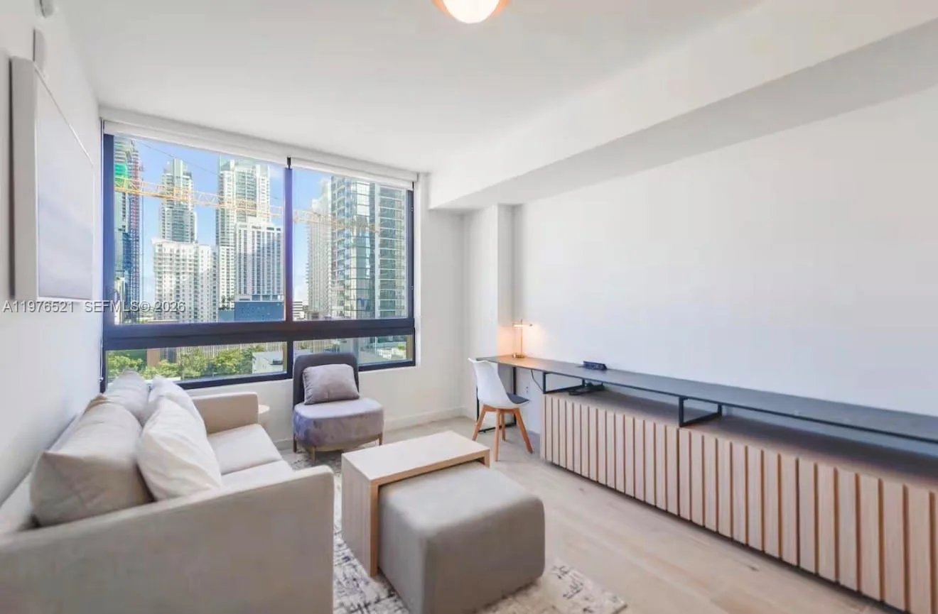 225 N Miami Ave # 1103, Miami, FL 33128 photo 2