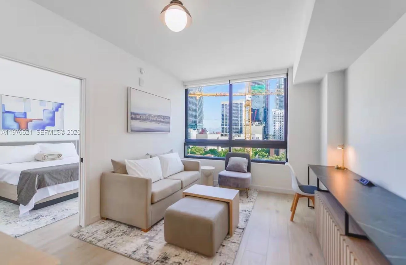 225 N Miami Ave # 1103, Miami, FL 33128 photo 3