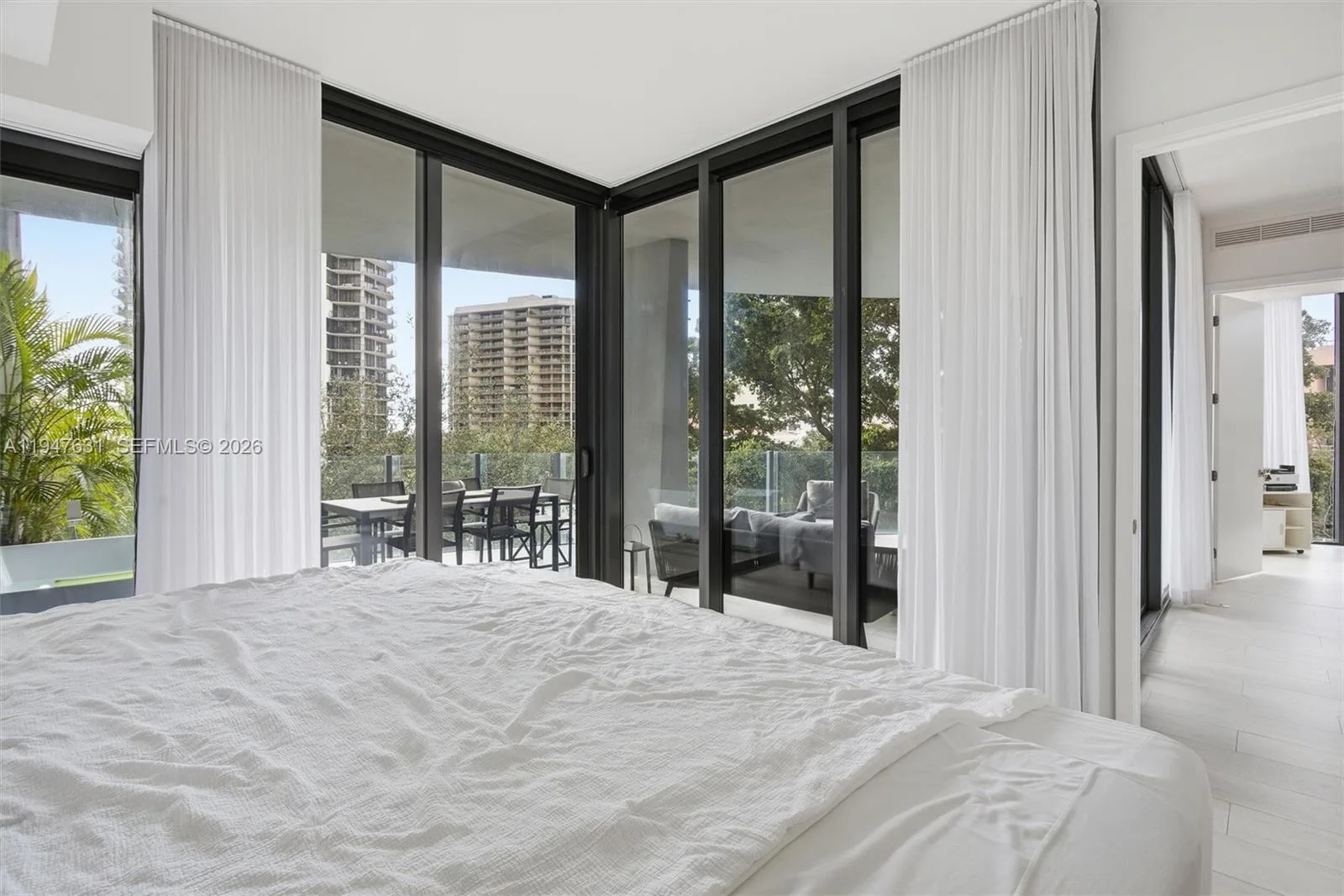 2831 S BAYSHORE DR # 501, Miami, FL 33133 photo 8