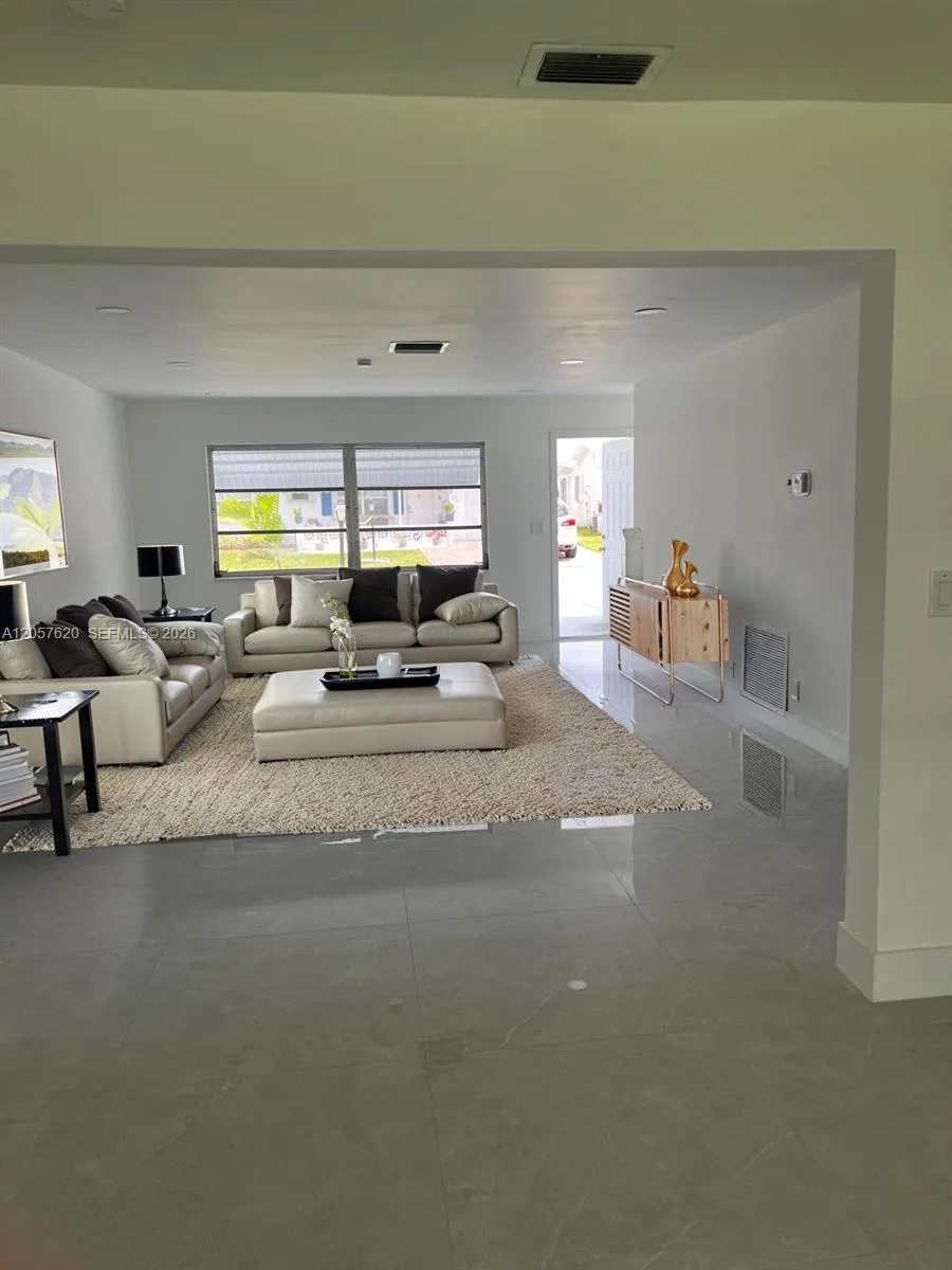 1832 SW 17th St, Boynton Beach, FL 33426 photo 4