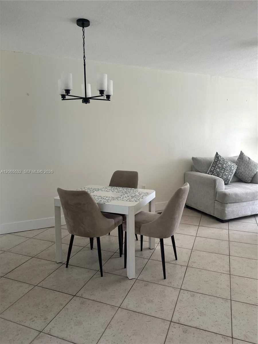 8305 Sunrise Lakes Blvd # 310, Sunrise, FL 33322 photo 3