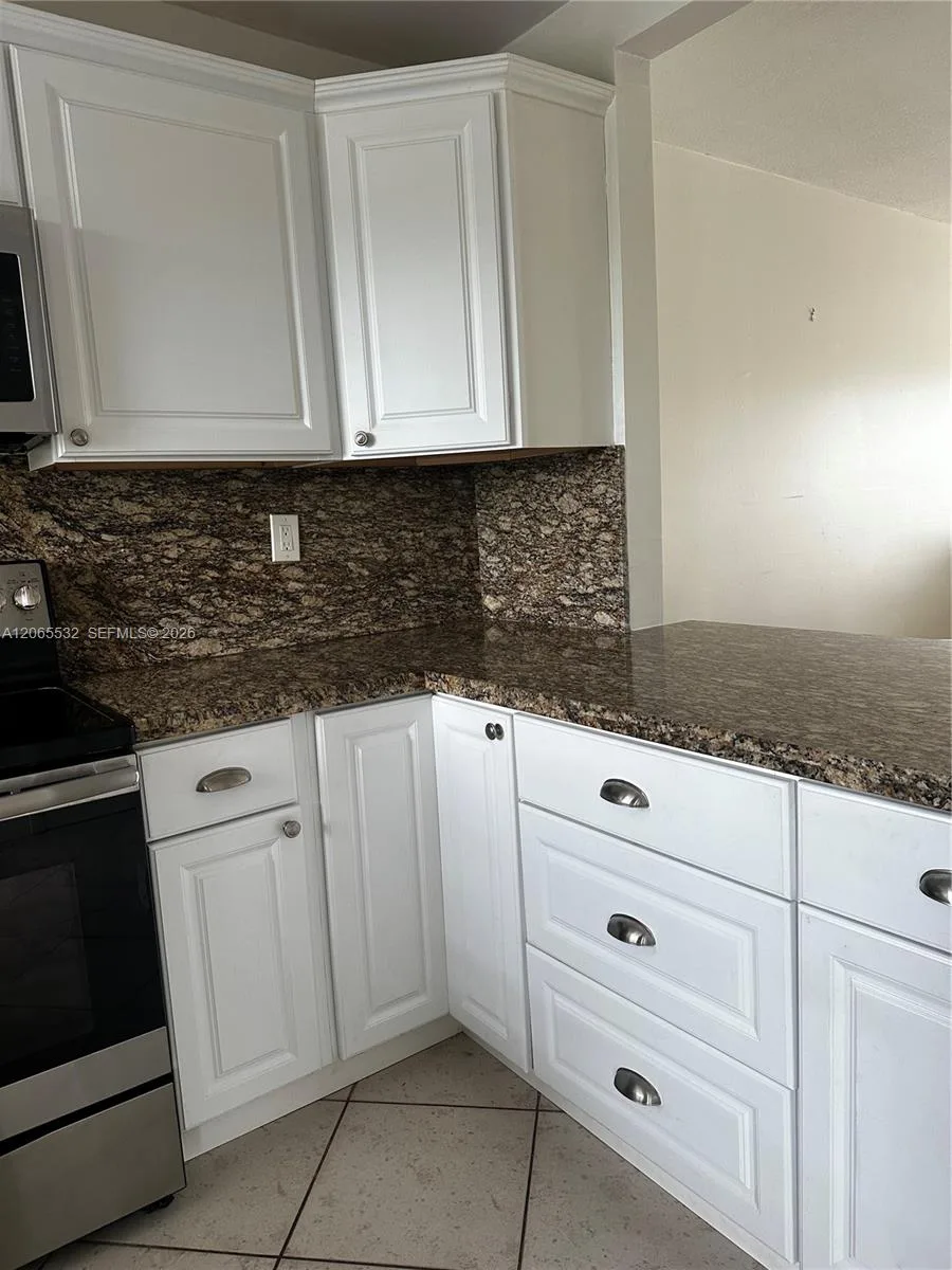 8305 Sunrise Lakes Blvd # 310, Sunrise, FL 33322 photo 6