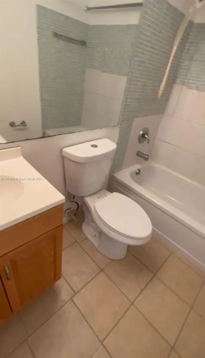 78 Kingswood D # 78, West Palm Beach, FL 33417 photo 7