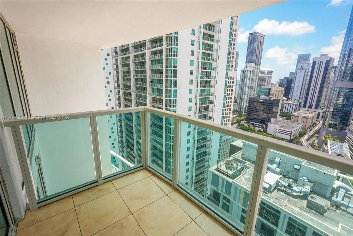 41 SE 5th St # 1908, Miami, FL 33131 photo 13