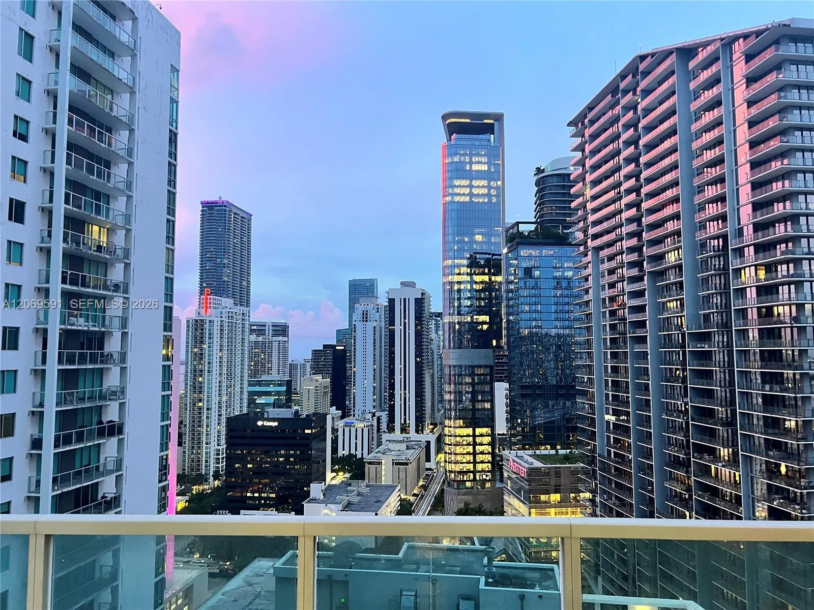 41 SE 5th St # 1908, Miami, FL 33131 photo 5