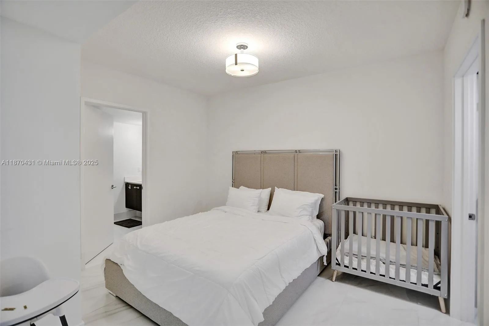330 Sunny Isles Blvd # 5-1204, Sunny Isles Beach, FL 33160 photo 6