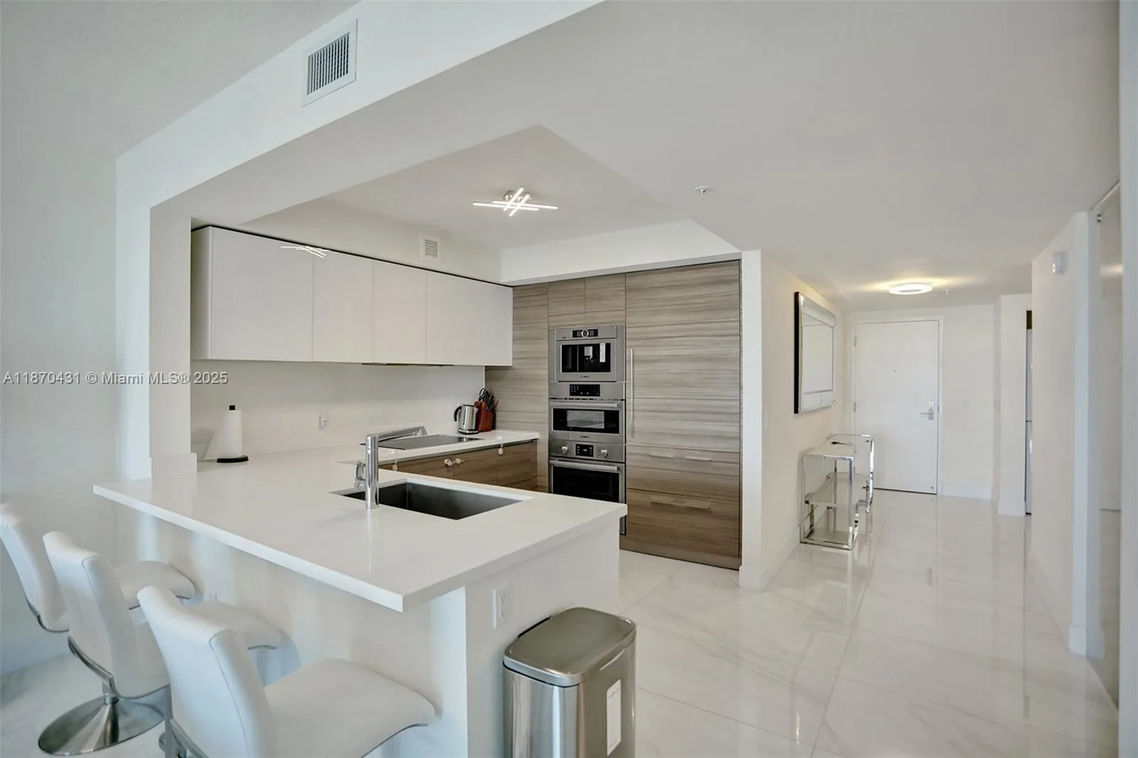330 Sunny Isles Blvd # 5-1204, Sunny Isles Beach, FL 33160 photo 9