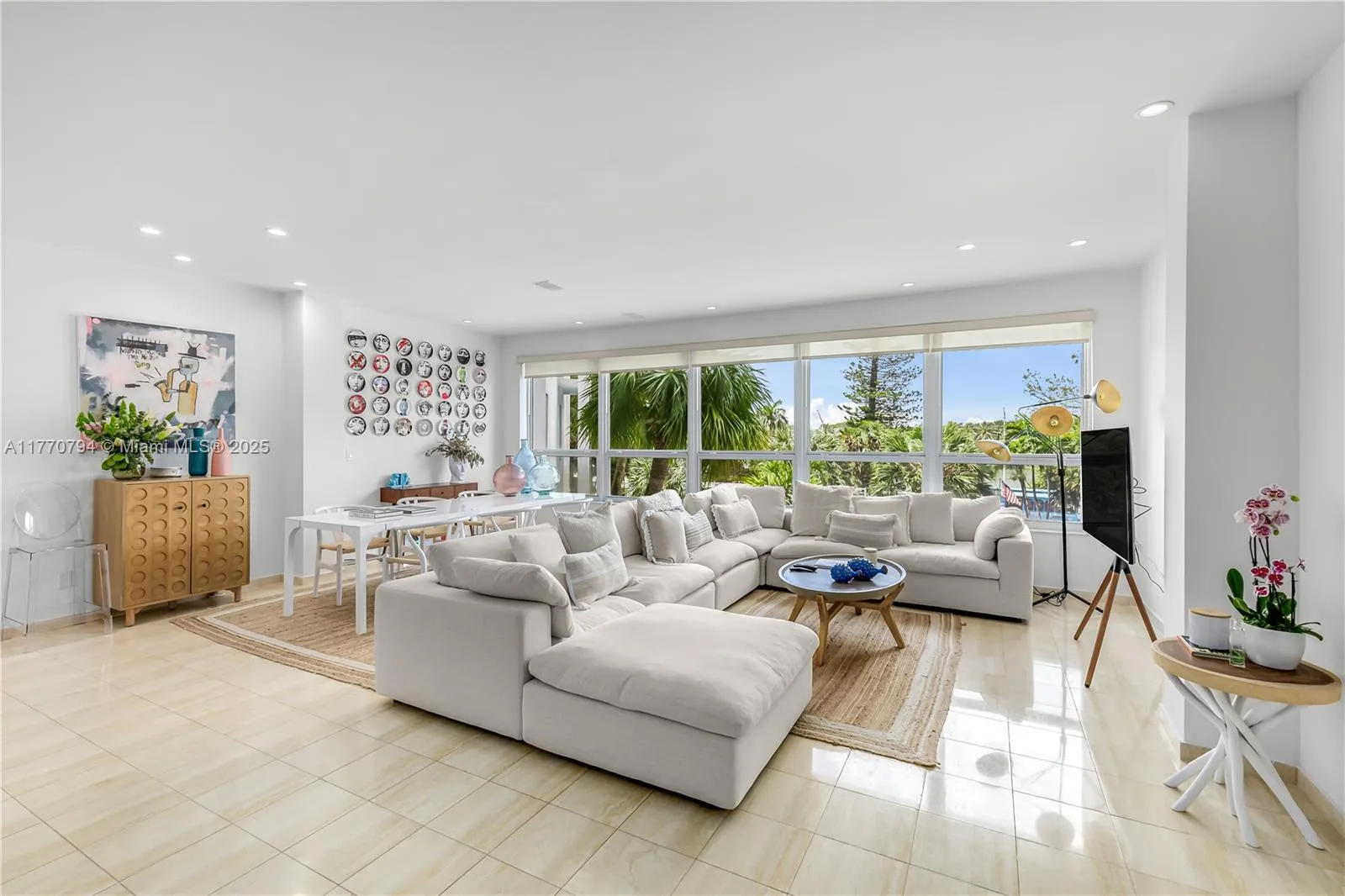 4925 Collins Ave # 2G, Miami Beach, FL 33140