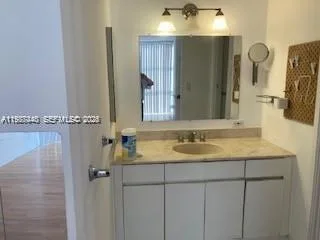 17021 N Bay Rd # 624, Sunny Isles Beach, FL 33160