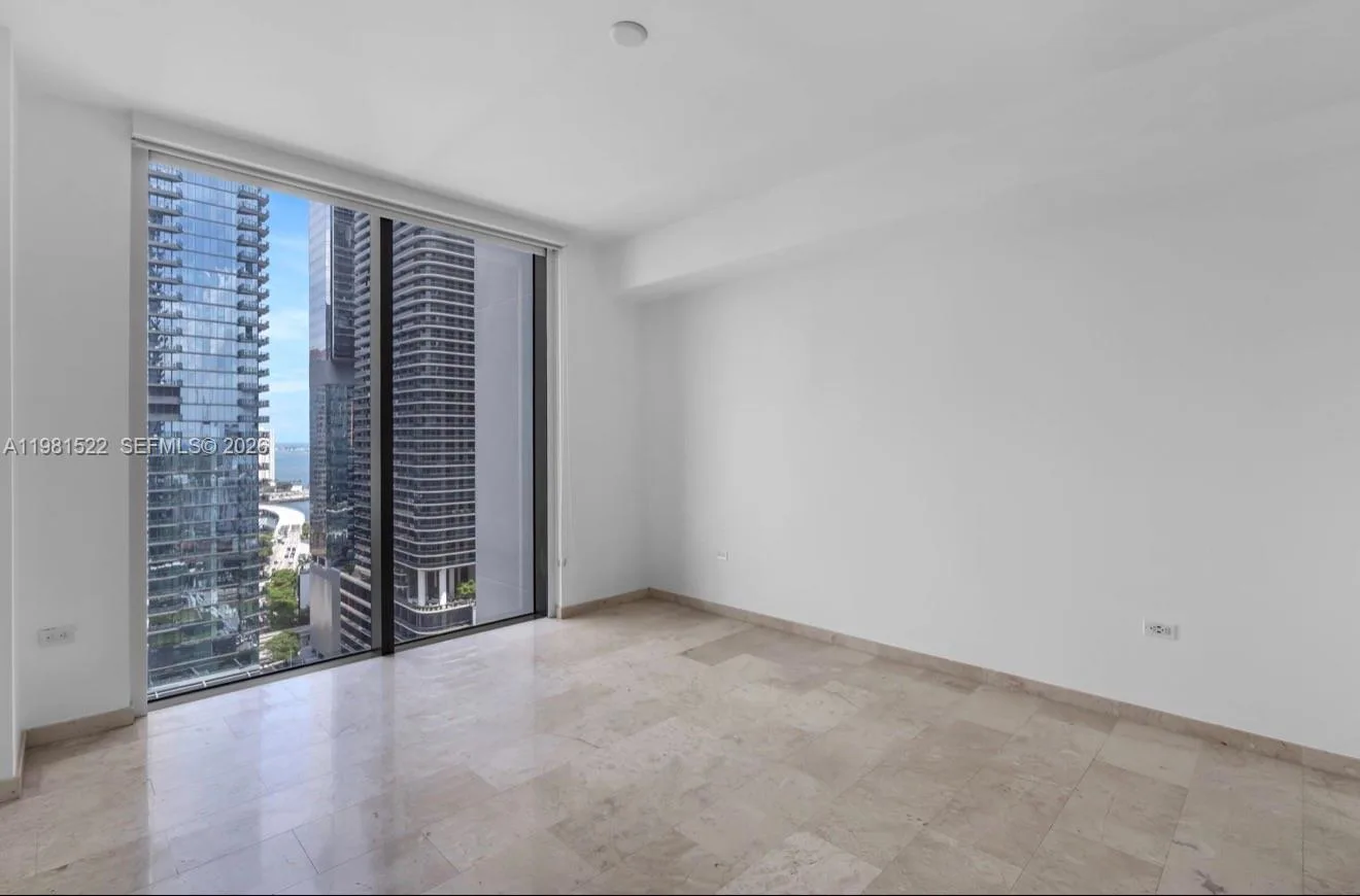 88 SW 7TH ST # 2005, Miami, FL 33130 photo 11
