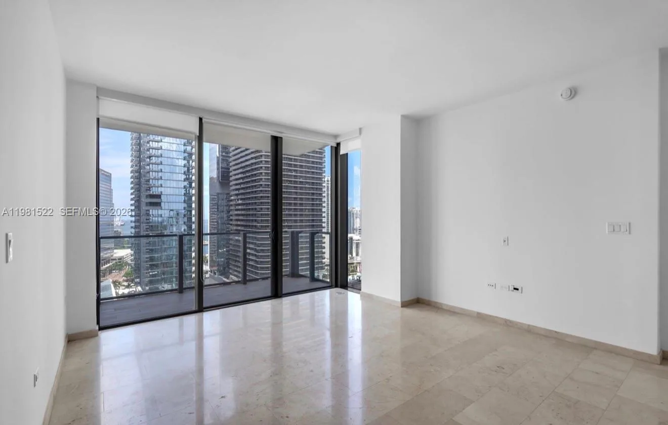 88 SW 7TH ST # 2005, Miami, FL 33130 photo 4