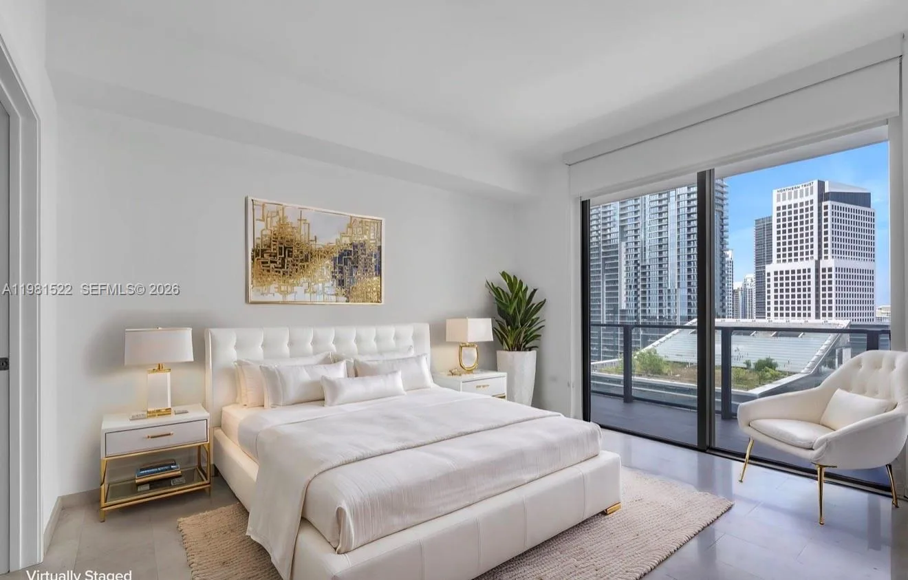 88 SW 7TH ST # 2005, Miami, FL 33130 photo 8