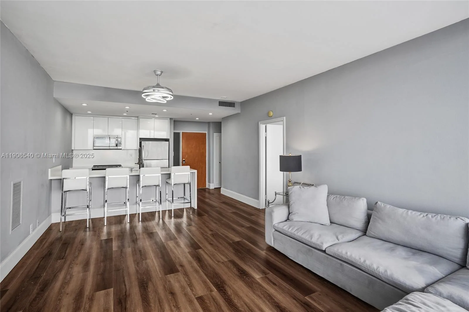 7601 E Treasure Dr # PH102, North Bay Village, FL 33141 photo 12