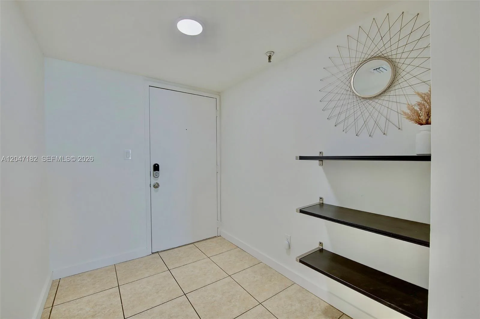 20850 San Simeon Way # 506-5, Miami, FL 33179 photo 2
